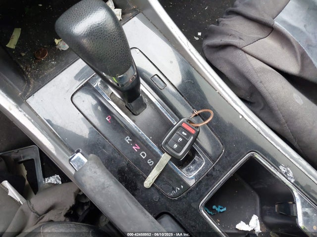 1HGCR2F30HA264942 Honda k24w1
