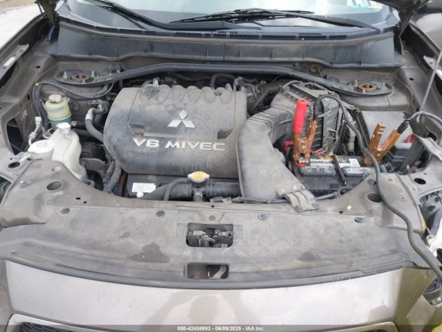 2010 MITSUBISHI OUTLANDER JA4JT4AX6AZ003099 Photo 9