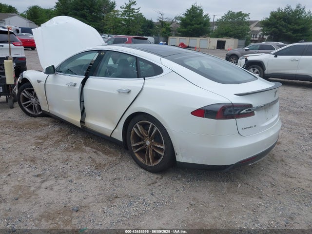 2013 TESLA MODEL S 5YJSA1DP1DFP16609 Photo 2