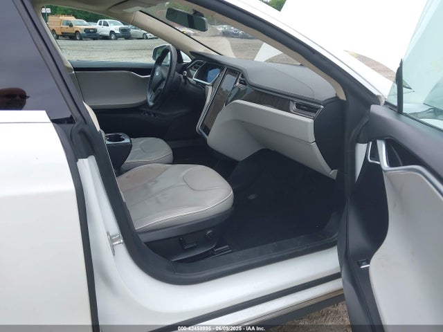 2013 TESLA MODEL S 5YJSA1DP1DFP16609 Photo 4