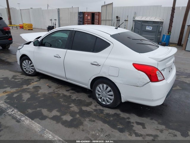 3N1CN7AP3KL852807 Nissan 2019