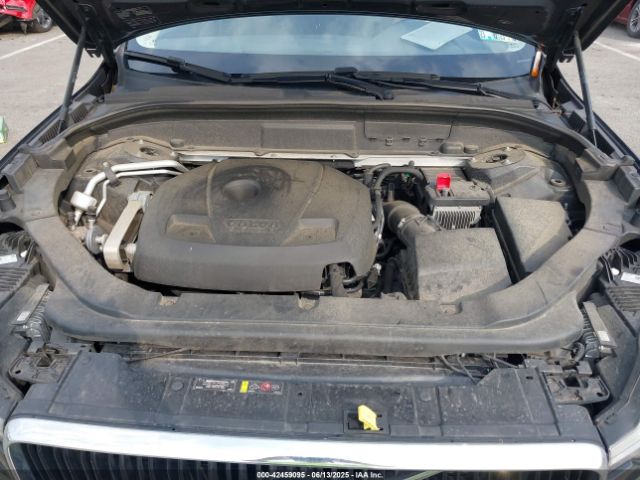 2019 VOLVO XC60 LYV102RK9KB197552 Photo 9