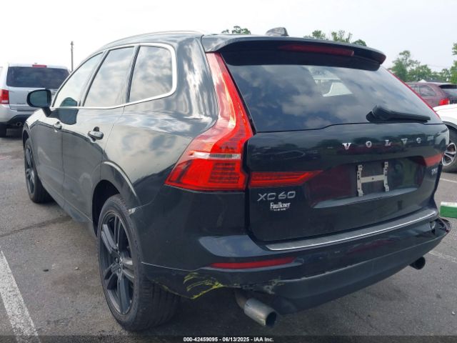 2019 VOLVO XC60 LYV102RK9KB197552 Photo 2