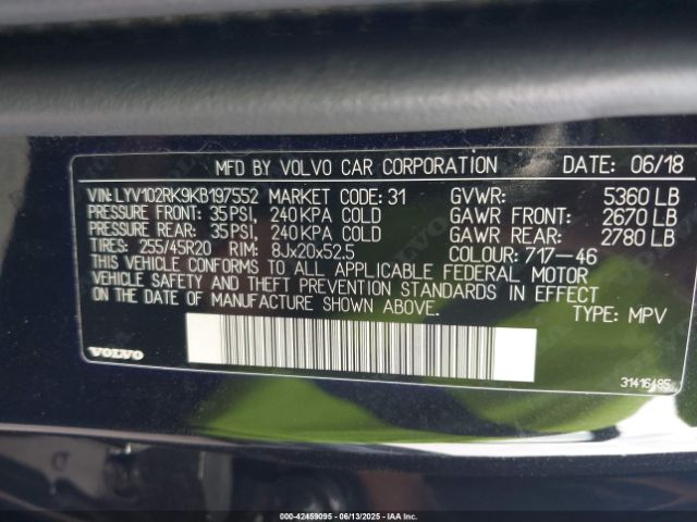 2019 VOLVO XC60 LYV102RK9KB197552 Photo 8