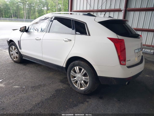 2014 CADILLAC SRX 3GYFNEE37ES684969 Photo 2