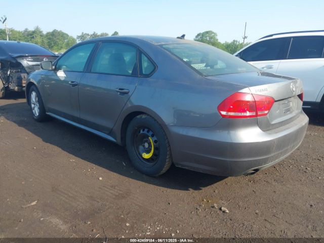 1VWAT7A36EC070330 Volkswagen Passat 1.8t Wolfsburg Edition