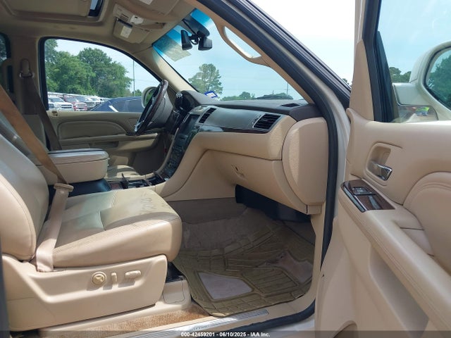 2010 CADILLAC ESCALADE 1GYUCCEFXAR222401 Photo 4