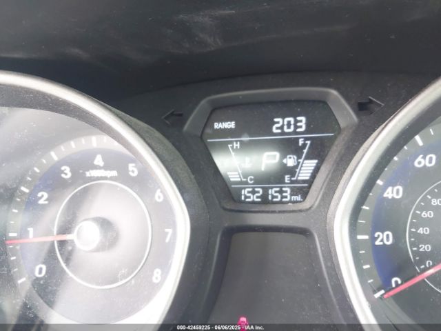 5NPDH4AEXGH749297 Hyundai ELANTRA SE