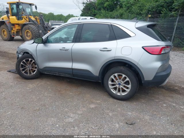 2022 FORD ESCAPE 1FMCU9G60NUA45967 Photo 2