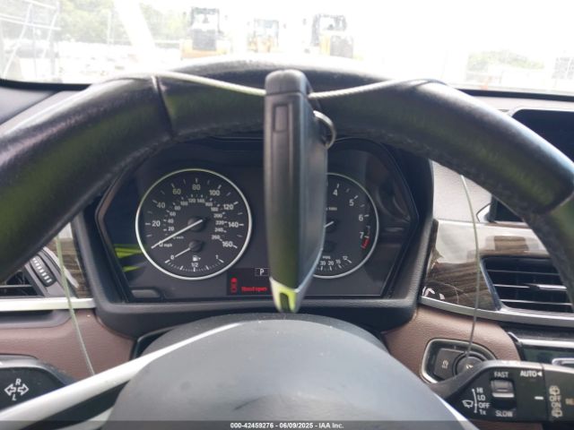 2017 BMW X1 WBXHT3Z38H4A55086 Photo 10