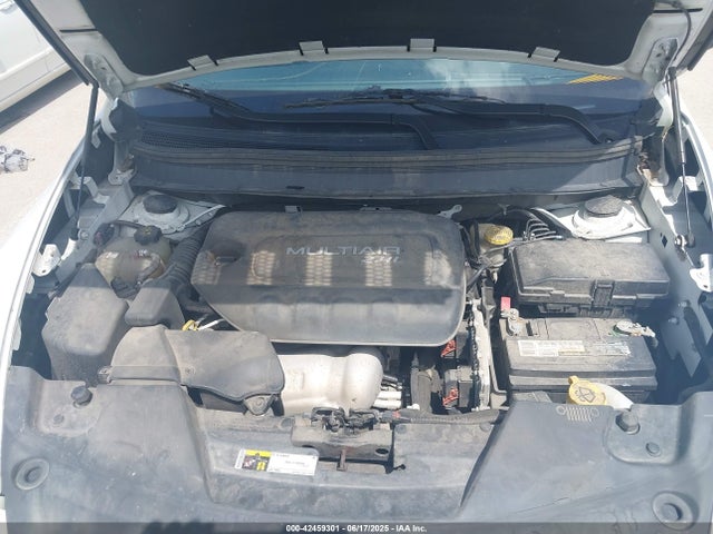 Продаж на аукціоні авто 2015 Jeep Cherokee Latitude, vin: 1C4PJMCB8FW787270, номер лоту: 42459301