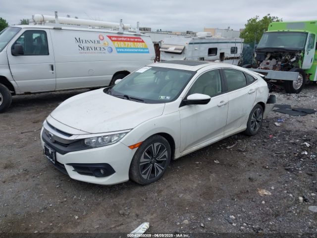 2018 HONDA CIVIC JHMFC1F76JX016447 Photo 1