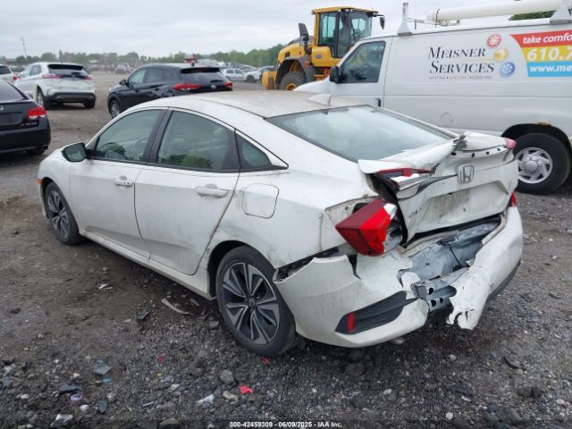 2018 HONDA CIVIC JHMFC1F76JX016447 Photo 2