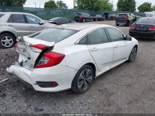2018 HONDA CIVIC JHMFC1F76JX016447 Photo 3