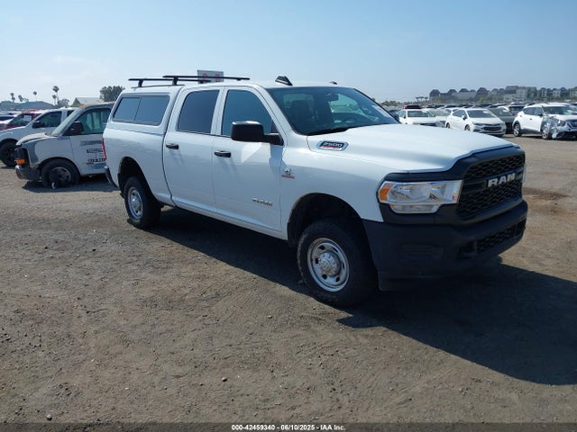 RAM 2022 2022 3C6UR5CL9NG222282 главное изображение