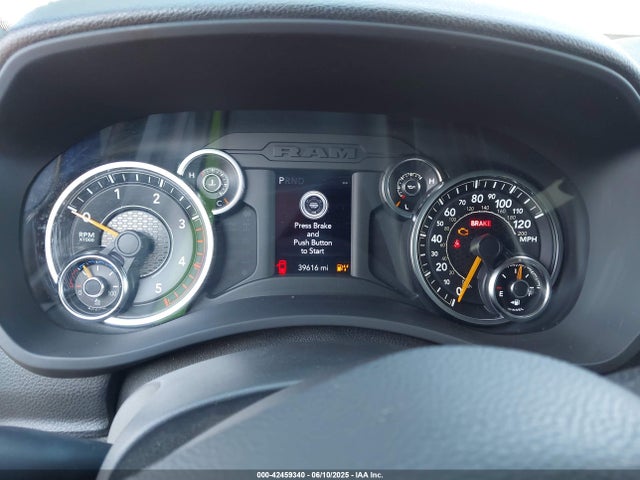 RAM 2022 2022 3C6UR5CL9NG222282 Image 7