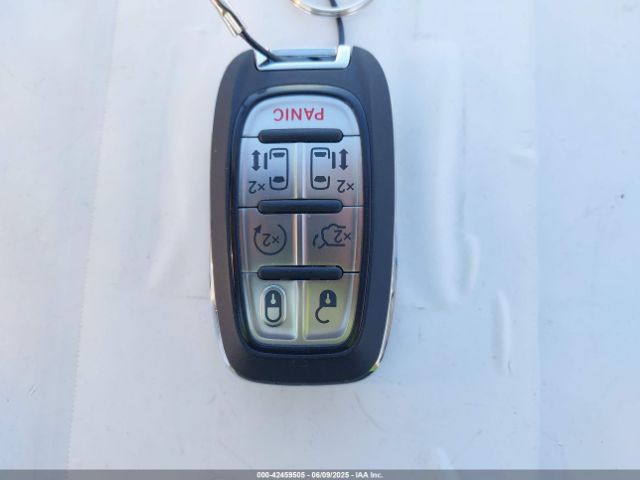 2C4RC1GGXSR539595 Chrysler Pacifica Limited