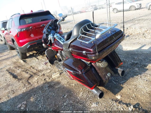 2017 HARLEY-DAVIDSON FLHTKSE 1HD1TEF16HB954792 Photo 2