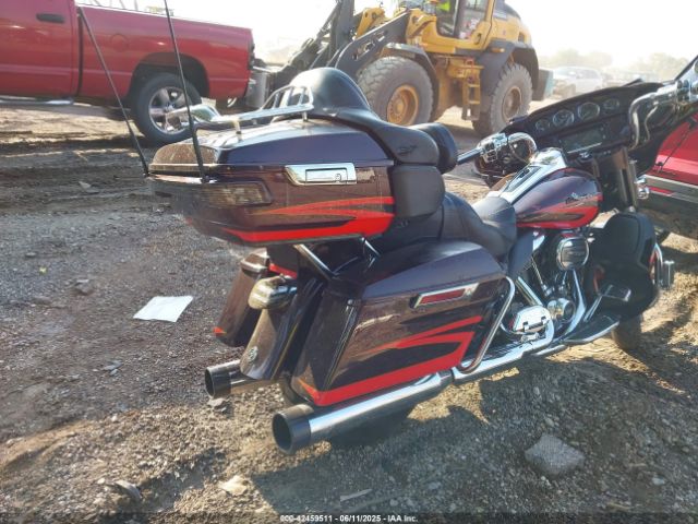 2017 HARLEY-DAVIDSON FLHTKSE 1HD1TEF16HB954792 Photo 3