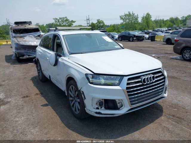 2017 AUDI Q7 WA1VABF77HD030761