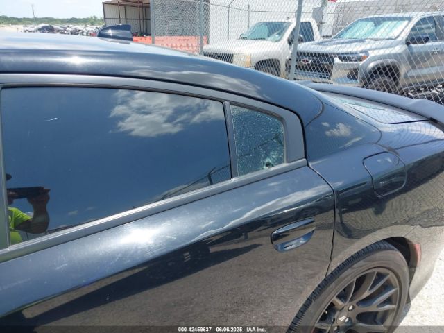 2C3CDXGJ5HH620945 Dodge Charger R/t Scat Pack Rwd