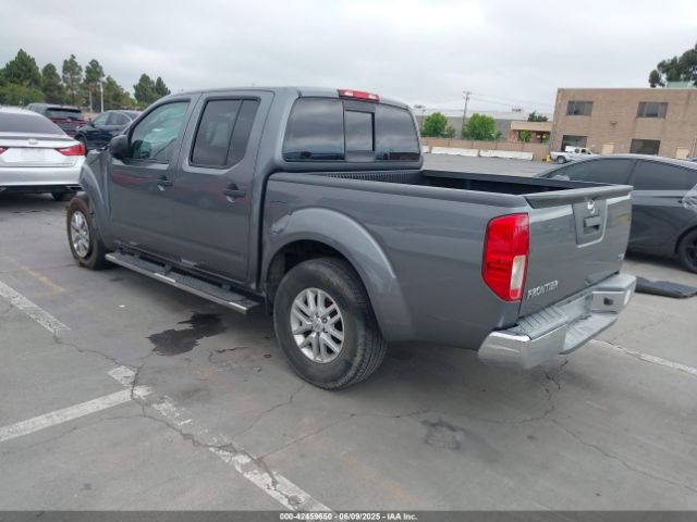 1N6AD0ER4HN759021 Nissan 2017