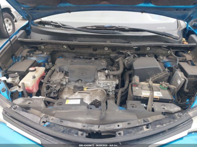 JTMWFREV8GD087120 Toyota Rav4 Xle