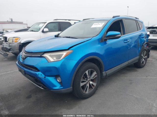 JTMWFREV8GD087120 Toyota Rav4 Xle