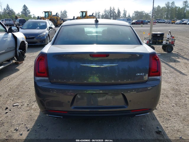 2C3CCABG6FH926724 Chrysler 300 300s