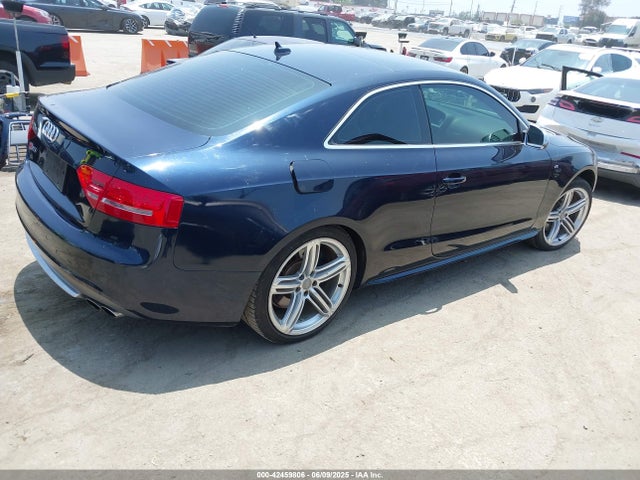 2011 AUDI S5 WAUVVAFRXBA050689 Photo 3
