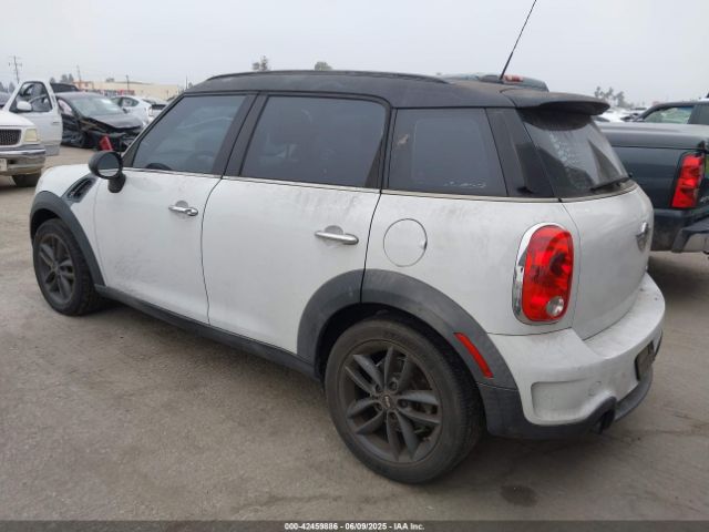 2011 MINI COOPER S COUNTRYMAN WMWZC3C52BWL78647 Photo 2