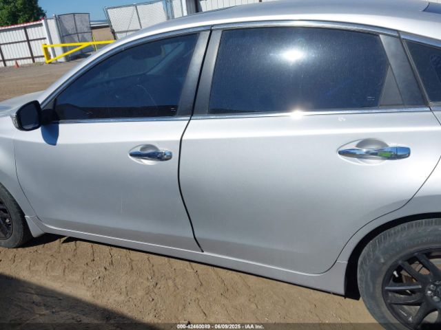 1N4AL3AP5FC484429 Nissan 2015
