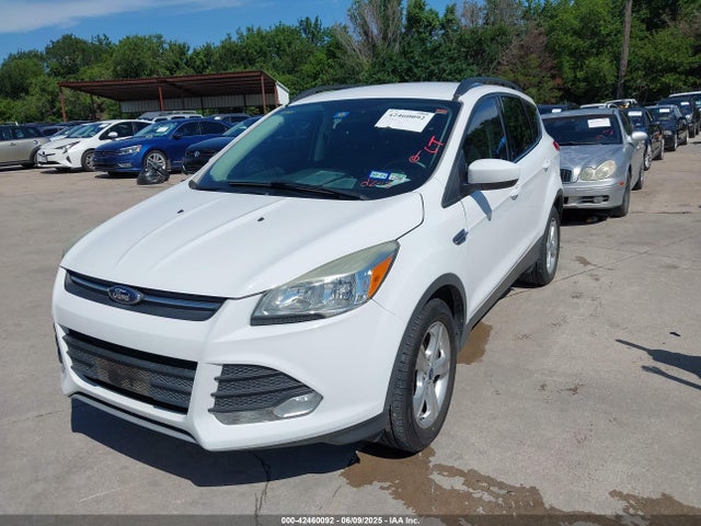 Ford Escape 2014 1FMCU0GX9EUD16853 Image 2