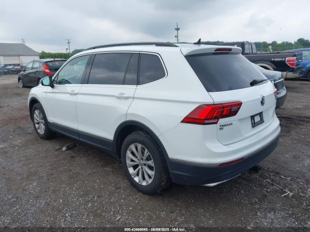2018 VOLKSWAGEN TIGUAN 3VV2B7AX4JM119600 Photo 2