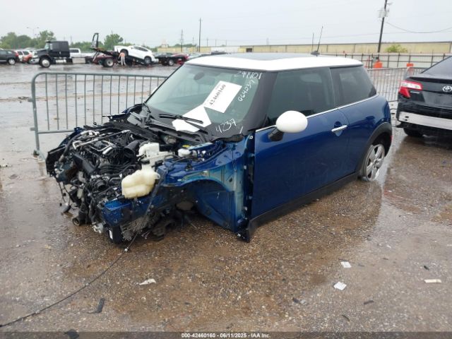2018 MINI HARDTOP WMWXP5C50J2G64237 Photo 1