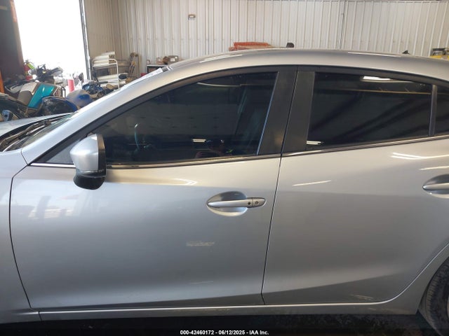 3MZBN1L77HM117184 Mazda pe