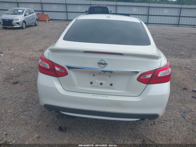 1N4AL3AP0HC126075 Nissan Altima