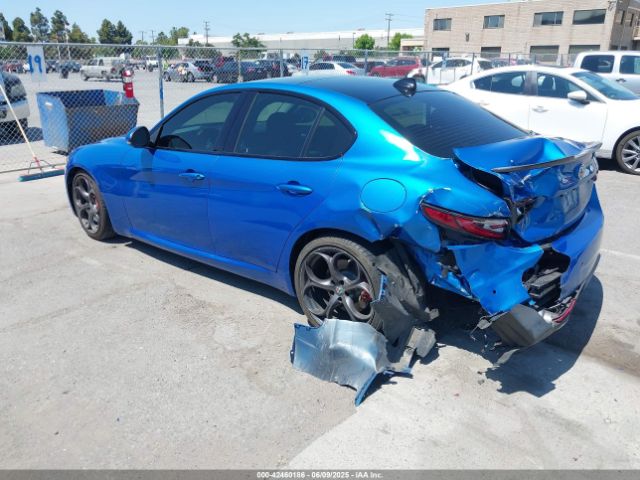 2017 ALFA ROMEO GIULIA ZARFAECN9H7559633 Photo 2