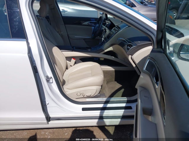 3LN6L2G94GR605291 Lincoln MKZ