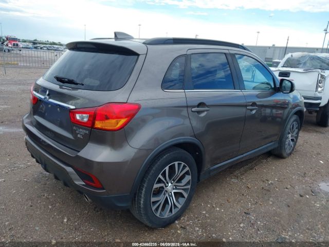 2018 MITSUBISHI OUTLANDER SPORT JA4AP4AW4JU018385 Photo 3