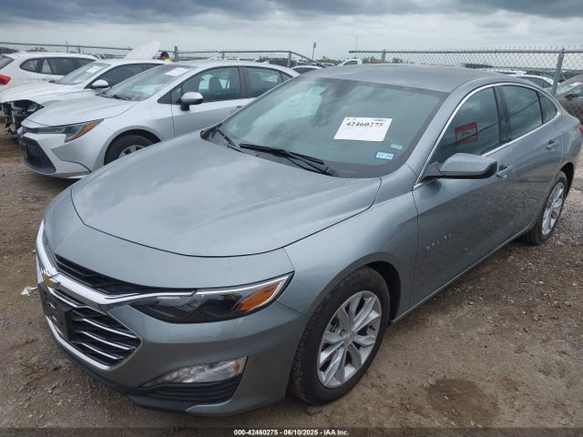 1G1ZD5ST2SF154752 Chevrolet Malibu Fwd 1lt