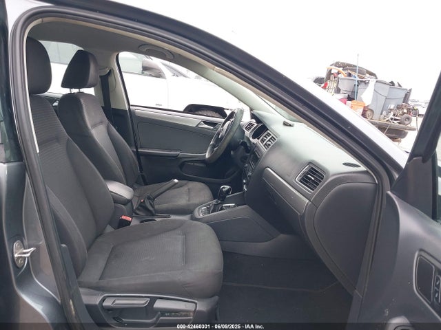 3VWD17AJ0FM290659 Volkswagen 1.8t