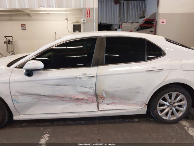2018 TOYOTA CAMRY 4T1B11HK8JU098444 Photo 5