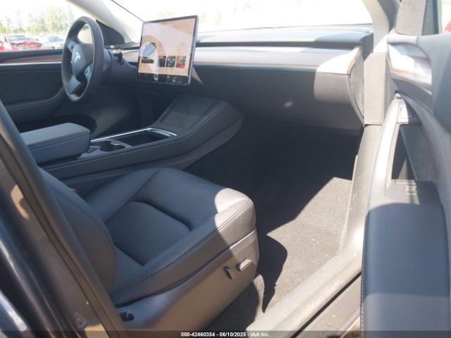 2023 TESLA MODEL Y 7SAYGAEE2PF910479 Photo 4