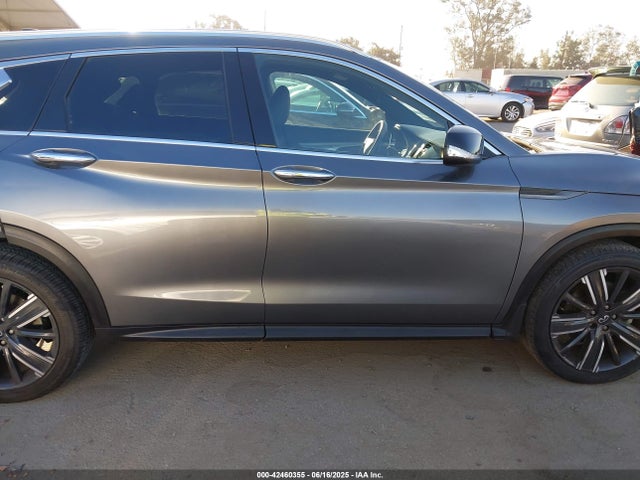 Infiniti 2021 2021 3PCAJ5BA4MF113543 Image 14