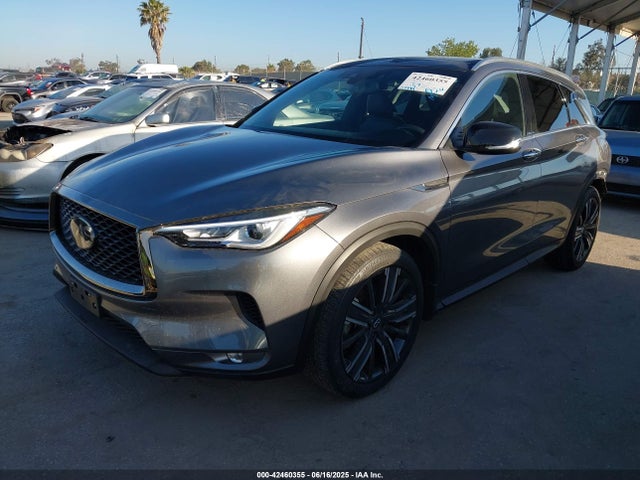Infiniti 2021 2021 3PCAJ5BA4MF113543 Image 2