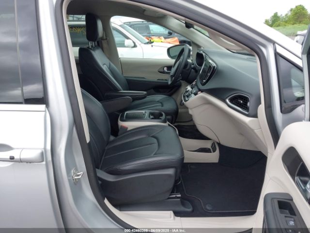 2024 CHRYSLER PACIFICA 2C4RC1BG4RR146483 Photo 4