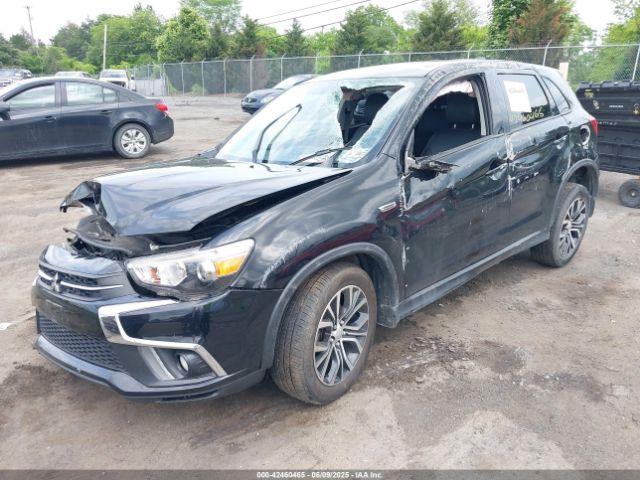 2018 MITSUBISHI OUTLANDER SPORT JA4AR3AW8JU020015 Photo 1