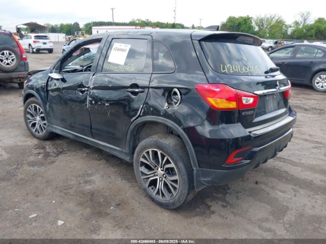 2018 MITSUBISHI OUTLANDER SPORT JA4AR3AW8JU020015 Photo 2