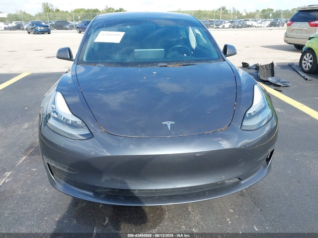 5YJ3E1EA7KF298301 Tesla MODEL 3